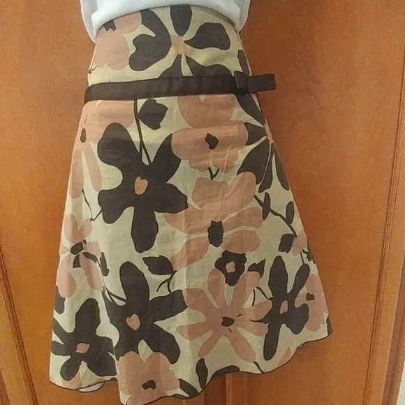 Final Touch Dresses & Skirts - Floral skirt Final Touch Dresses & Skirts - Floral skirt